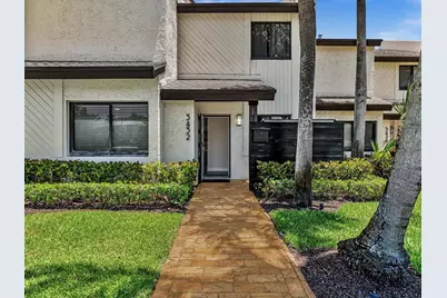 3432 NE 16th Avenue, Oakland Park, FL 33334 - Photo 6