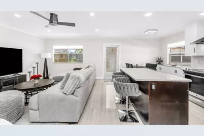 92 Valencia Drive #D, Delray Beach, FL 33446 - Photo 6