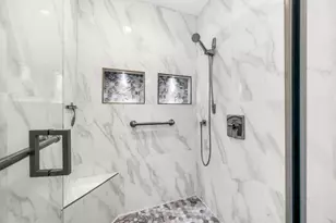 92 Valencia Dr, Delray Beach, FL 33446 - Photo 12