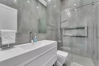 2401 NE 13th Street, Fort Lauderdale, FL 33304 - Photo 46