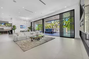 2401 NE 13th St, Fort Lauderdale, FL 33304 - Photo 28