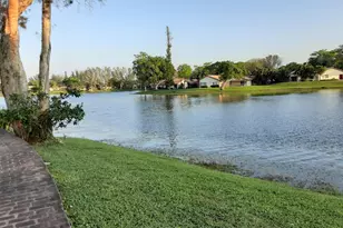 3710 Inverrary Dr, Lauderhill, FL 33319 - Photo 16