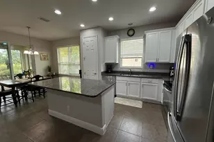 11304 SW Mountain Ash Cir, Port Saint Lucie, FL 34987 - Photo 6