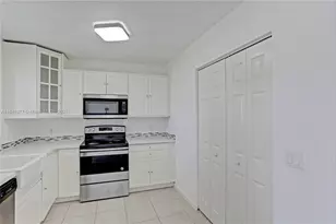 3810 N Jog Rd, West Palm Beach, FL 33411 - Photo 2