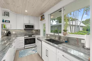 3211 SE 11th St, Pompano Beach, FL 33062 - Photo 2