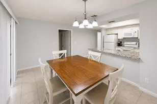 9262 Green Meadows Way, Palm Beach Gardens, FL 33418 - Photo 6