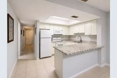 9262 Green Meadows Way, Palm Beach Gardens, FL 33418 - Photo 4