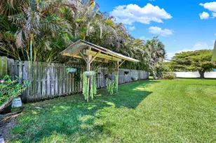 1819 Melaleuca Dr, Fort Pierce, FL 34949 - Photo 80