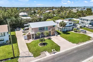 1819 Melaleuca Dr, Fort Pierce, FL 34949 - Photo 2