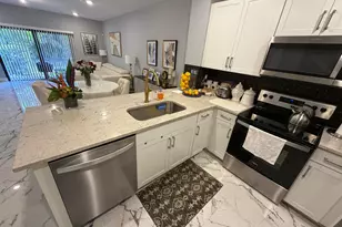 178 SE 5th Ct SE, Deerfield Beach, FL 33441 - Photo 6