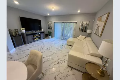 178 SE 5th Court SE, Deerfield Beach, FL 33441 - Photo 2