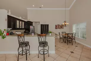 1091 NW 162nd Ave, Pembroke Pines, FL 33028 - Photo 12