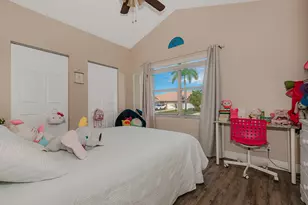 1091 NW 162nd Ave, Pembroke Pines, FL 33028 - Photo 18