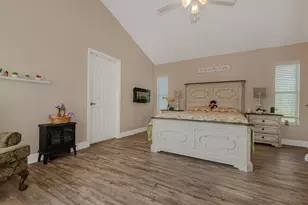 1091 NW 162nd Ave, Pembroke Pines, FL 33028 - Photo 28