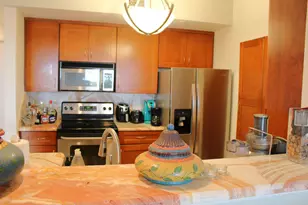 1000 Scotia Dr, Hypoluxo, FL 33462 - Photo 2