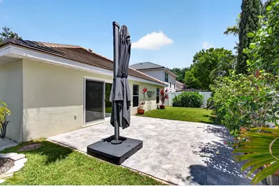 1142 Canoe Point, Delray Beach, FL 33444 - Photo 8