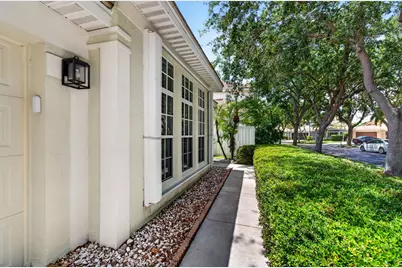 1142 Canoe Point, Delray Beach, FL 33444 - Photo 10