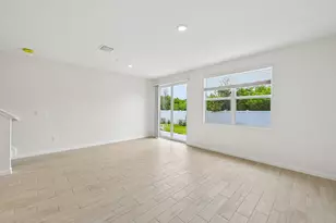 612 Salisbury Cir, Fort Pierce, FL 34982 - Photo 10