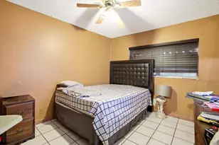 4241 NE 1st Terrace, Pompano Beach, FL 33064 - Photo 10