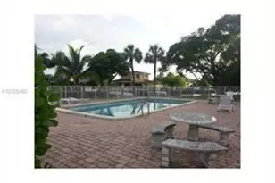 251 SE 6th Ave, Pompano Beach, FL 33060 - Photo 8
