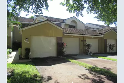 134 NW 98th Terrace, Plantation, FL 33324 - Photo 2