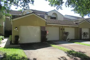 134 NW 98th Terrace, Plantation, FL 33324 - Photo 2