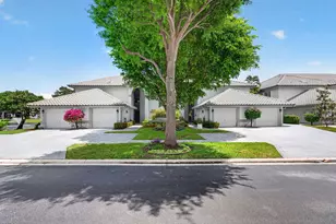 11675 Briarwood Cir, Boynton Beach, FL 33437 - Photo 4