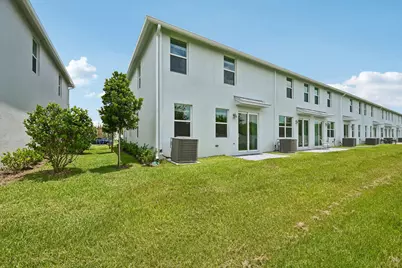 608 Salisbury Circle, Fort Pierce, FL 34982 - Photo 32