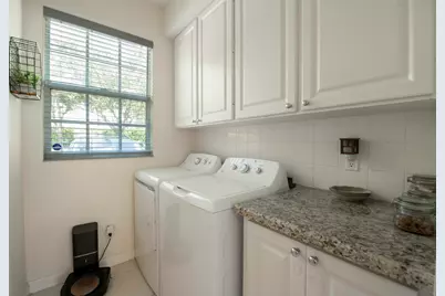 154 Santa Barbara Way, Palm Beach Gardens, FL 33410 - Photo 24