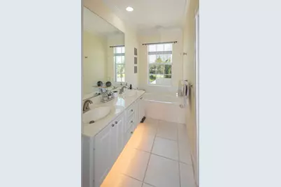154 Santa Barbara Way, Palm Beach Gardens, FL 33410 - Photo 36