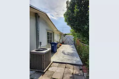 2330 NW 47th Avenue, Lauderhill, FL 33313 - Photo 22