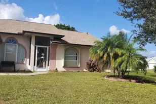 3004 SE Suntan Ct Ct SE, Palm Bay, FL 32909 - Photo 12