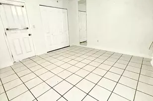 4050 NW 135th St, Opa Locka, FL 33054 - Photo 8