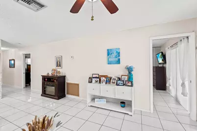 5775 W Fernley Dr Drive W #134, West Palm Beach, FL 33415 - Photo 14