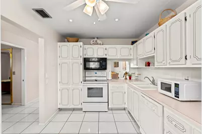 5775 W Fernley Dr Drive W #134, West Palm Beach, FL 33415 - Photo 8