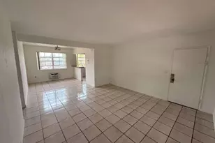 605 84th St, Miami Beach, FL 33141 - Photo 4