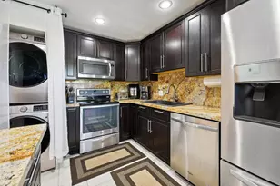 21650 Juego Cir, Boca Raton, FL 33433 - Photo 6