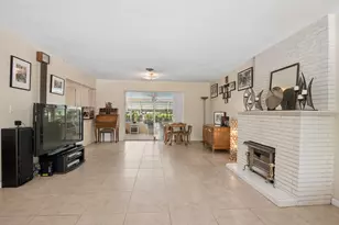4011 SW 2nd St, Plantation, FL 33317 - Photo 4