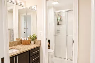 8111 Northboro Ct, Lake Clarke Shores, FL 33406 - Photo 10