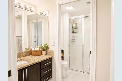 8111 Northboro Court #11d, Lake Clarke Shores, FL 33406 - Photo 10