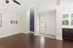 8111 Northboro Ct, Lake Clarke Shores, FL 33406 - Photo 16