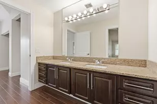 8111 Northboro Ct, Lake Clarke Shores, FL 33406 - Photo 4