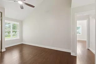 8111 Northboro Ct, Lake Clarke Shores, FL 33406 - Photo 8