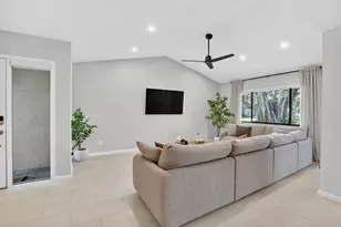 5530 Coach House Cir, Boca Raton, FL 33486 - Photo 6