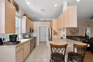 1071 Bedford Ave, Palm Beach Gardens, FL 33403 - Photo 16