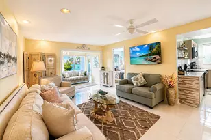 12 Colonial Club Dr, Boynton Beach, FL 33435 - Photo 4