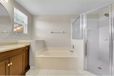 9840 NW 19th Place, Sunrise, FL 33322 - Photo 8