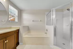 9840 NW 19th Pl, Sunrise, FL 33322 - Photo 8
