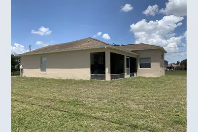 892 SW Duncan Terrace, Port Saint Lucie, FL 34953 - Photo 4