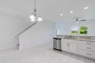 696 NE Waters Edge Ln, Port Saint Lucie, FL 34983 - Photo 6